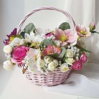 Цветы в корзине 