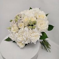 Свадебные букеты и композиции для украшения зала