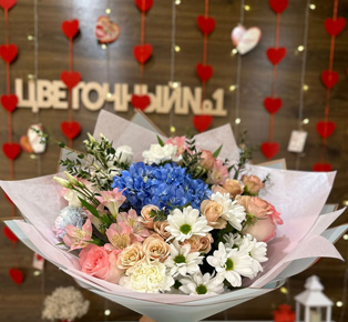 популярные цветы в букетах