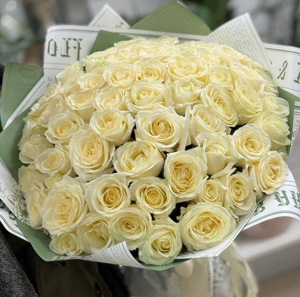 Богатый выбор кустовой розы богатый выбор кустовой розы