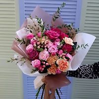 Какой букет подарить девушке?