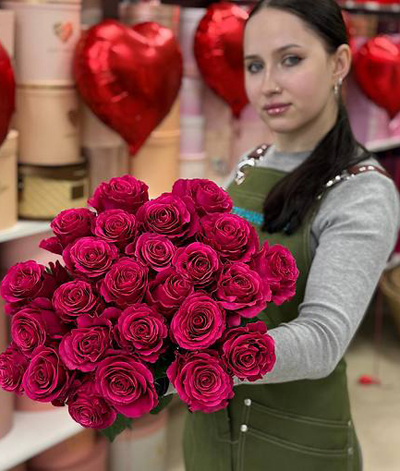 Малиновые розы малиновые розы