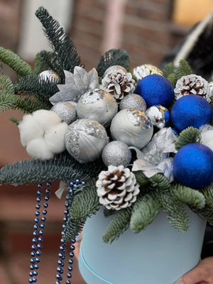 новогодние композиции в Цветочном №1