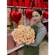 Кремовая роза